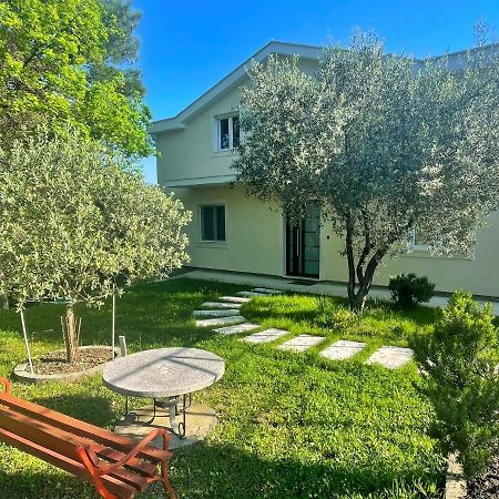 Petivat Gardens Διαμέρισμα Εξωτερικό φωτογραφία