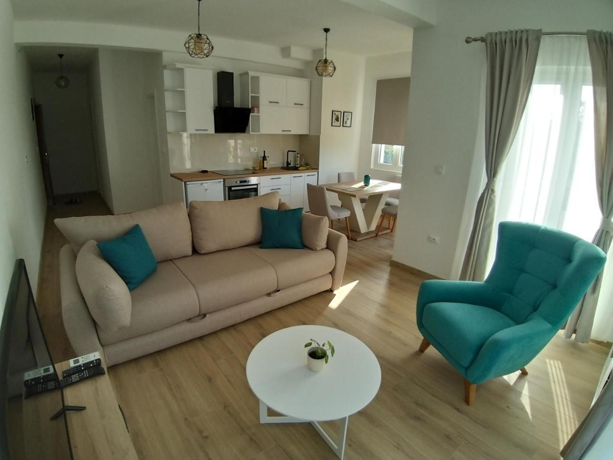 Petivat Gardens Διαμέρισμα Εξωτερικό φωτογραφία
